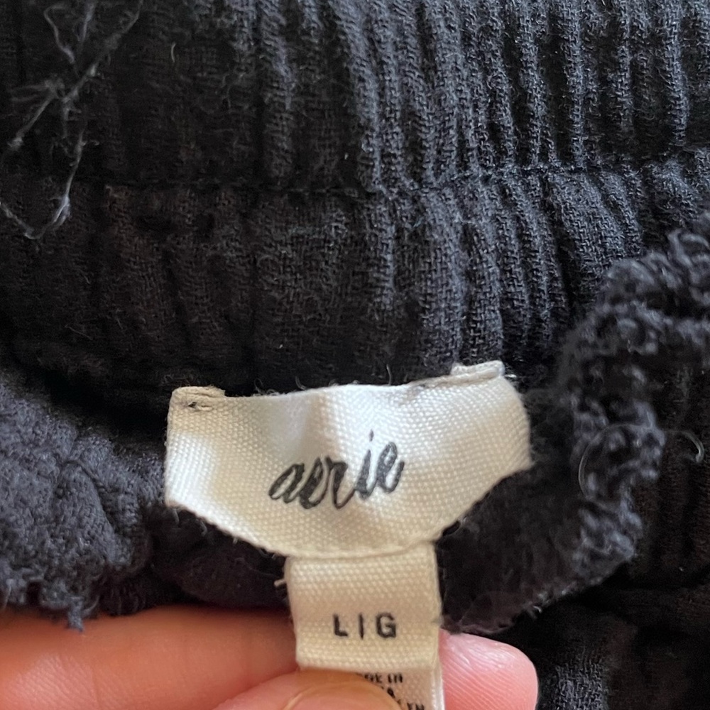 Aerie High Waist Black Shorts - Picture 4 of 4